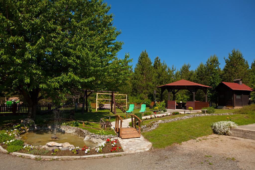Guesthouse Kovacevic Korenica Exterior foto